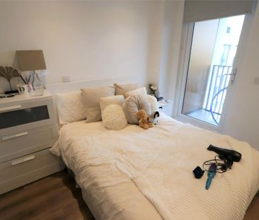 2 bedroom apartment to rent - Photo 6