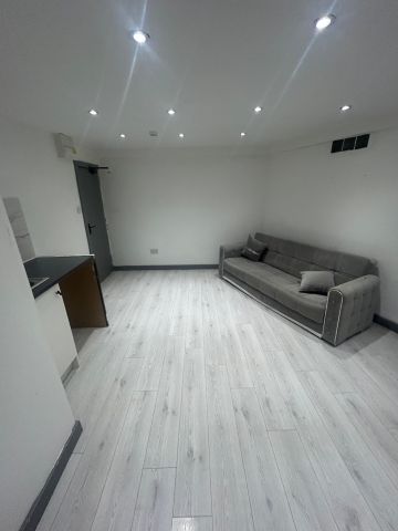 Studio Flat, Howson Road, SE4 - Photo 2