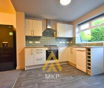 5 bedroom terraced house to rent - Photo 5