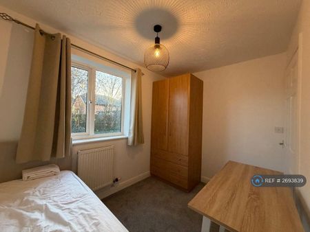 2 bedroom maisonette to rent - Photo 3