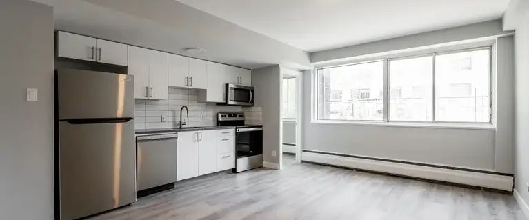 The Hampstead | 5765 Cote-St-Luc Road, Montreal - Photo 1