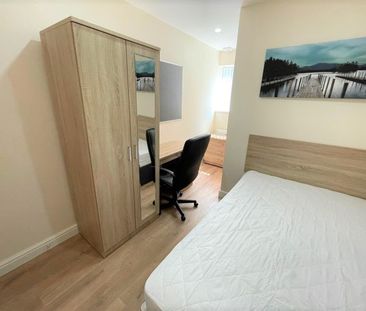 61 Laurel Road, Handsworth Wood, Birmingham, B21 9PB - Photo 1