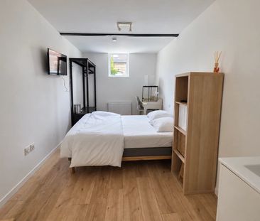 Location Appartement 1 pièce 13m² TOURCOING 59200 - Photo 5