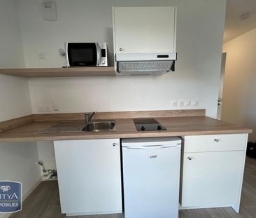 Location Appartement 1 pièce 23m² ANGERS 49000 - Photo 3