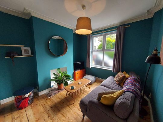 2 Bed Terraced House, Lord Nelson Street, NG2 - Photo 1