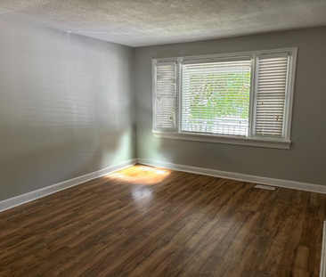 For Lease - 439 Peter Street, Orillia, Ontario - Photo 5