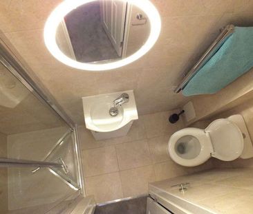 Lacewood Gardens, Reading, Berkshire, RG2 - Photo 6