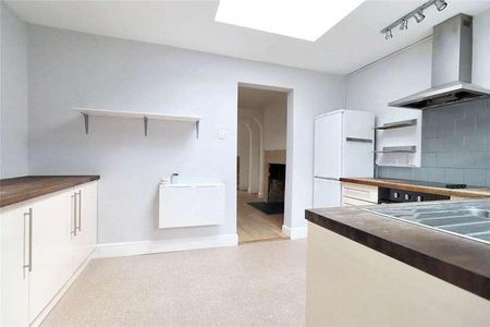 Brougham Hayes, Oldfield Park, Bath, BA2 - Photo 5