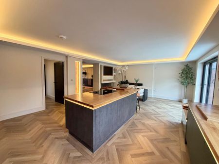 4 bedroom semi-detached house to rent - Photo 3
