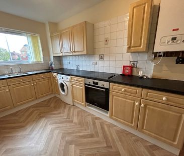 Queens Drive, Liverpool, L15 - Photo 6