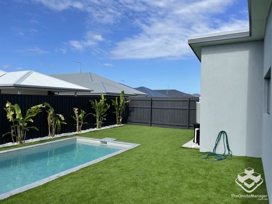 18 Blythe Street, Palmview - Photo 1