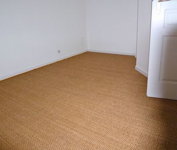 Location Maison 5 pièces 85m² COGNAC 16100 - Photo 2