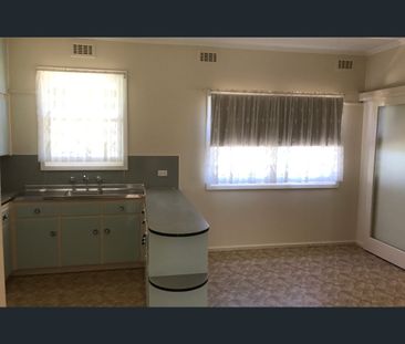 199 Fifth Street, Nichols Point, Vic 3501 - Photo 5