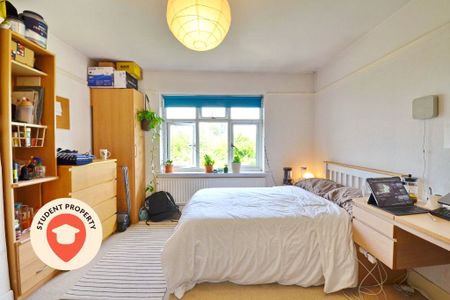 Monks Park Avenue, Horfield - Photo 2