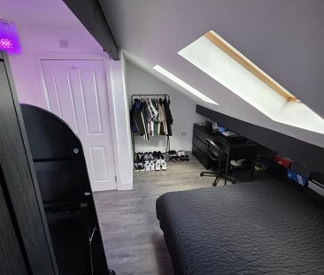 4 bedroom terraced house to rent - Photo 6