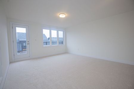 For Lease - 3343 Preserve Drive, Oakville, Ontario - Photo 5