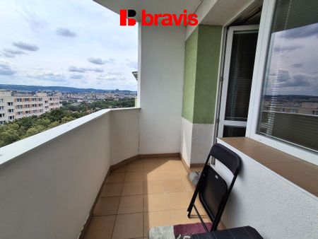 Pronájem bytu 1+1 38 m² - Fotografie 3