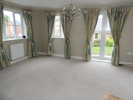 4 Bed Detached Thornborough Way Leicester LE5 - Ace Properties - Photo 3