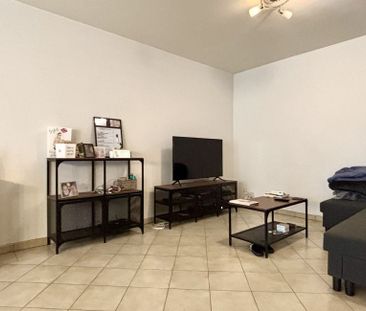 Appartement te huur in Hasselt voor € 720 met 1 slaapkamer - Photo 2