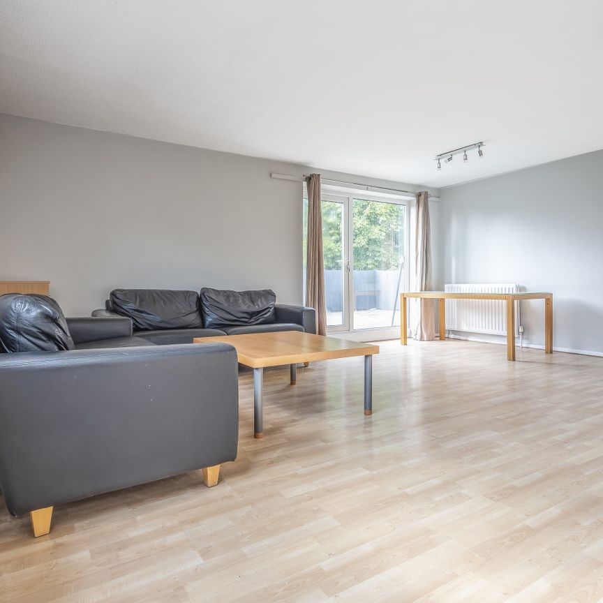 Clarence Avenue, Clapham, London, SW4 - Photo 1