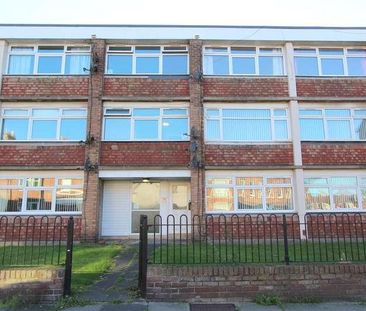 John Street, Cullercoats, NE30 - Photo 4