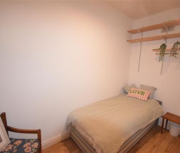 West Parade - Photo 4