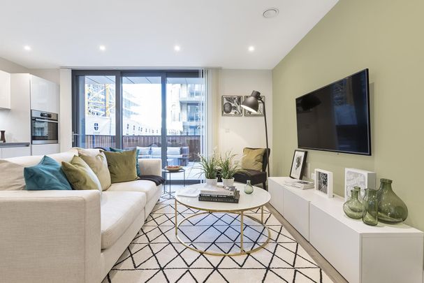 Kempton House High Street, Staines Upon Thames, TW18 - Photo 1