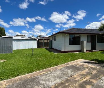 NEAT AND TIDY THREEE BEDROOM HOME - Photo 6