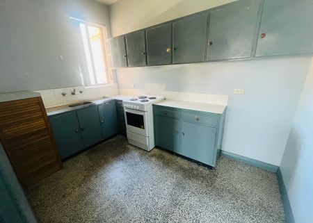 Affordable Unit between the City & Bay! - Photo 3