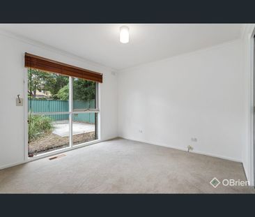 8 Phyllis Avenue, Boronia, Vic 3155 - Photo 5