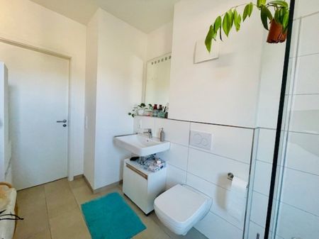 Moderne PH-Wohnung 2. OG, Balkon Stellplatz Wärmepumpe Lüftungsanl. 33649 Bi.-Süd - Photo 5