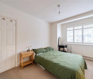 2 bedroom maisonette to rent - Photo 5