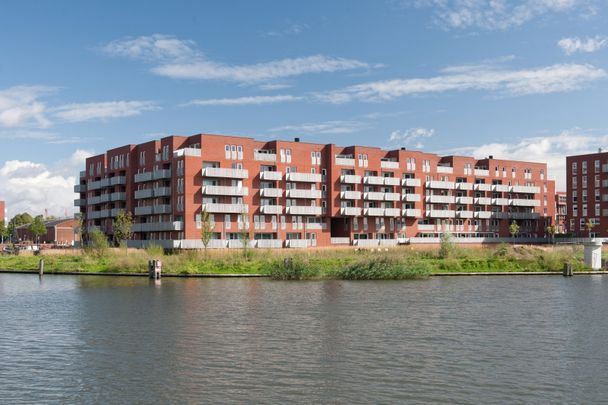 Dichterswijk, Utrecht: zicht op het water, wonen in de stad - Foto 1