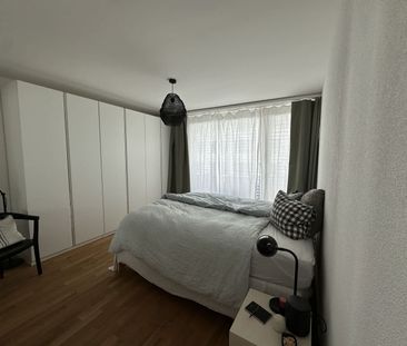 3.5 Zimmer, 90 m², 2. Stock - Photo 3