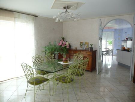 Appartement 7 pièces à Villaines-la-Juhel - Photo 3