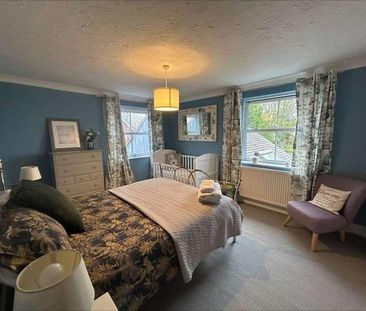 Upper Green, Hungerford, RG17 - Photo 1