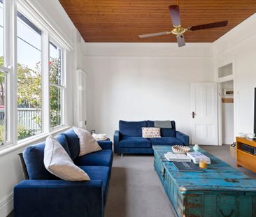 5 Edward Street, Elsternwick VIC 3185 - House For Rent | Domain - Photo 4