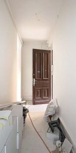 Bel appartement de 1.5 pièce entièrement rénové au 4ème étage. - Photo 4