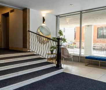 Superbe 3 ½ Avec Une Magnifique Vue – À Partir De 1 700 $ - 4488 STE-CATHERINE, Montréal - Photo 1