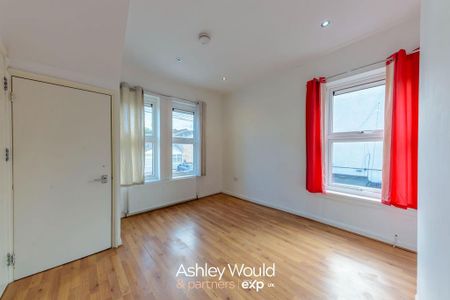 3 bedroom end of terrace house to rent - Photo 5