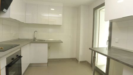 Piso de alquiler en Avenida del Santuario de Valverde, Montecarmelo - Foto 2