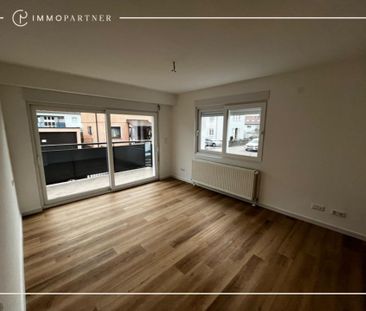 Kernsanierte 4-Zimmer-Wohnung mit 2 Sonnenbalkonen und 2 Bädern - Foto 1