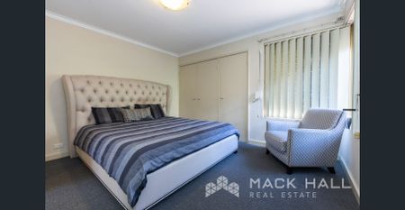 SPACIOUS FOUR BEDROOM FAMILY HOME - Photo 5