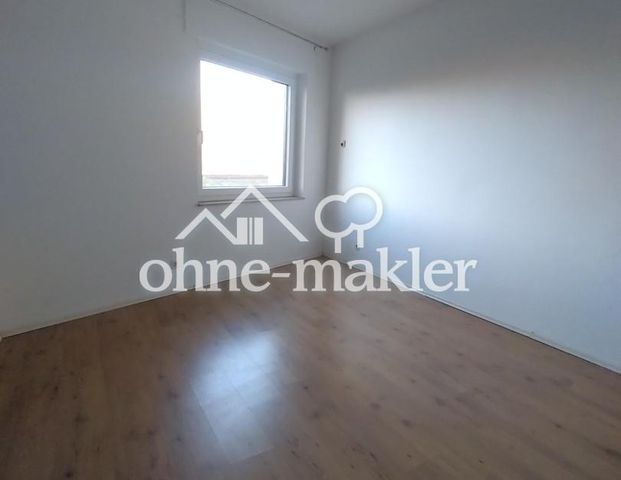 Zentral gelegene 4- Zimmer Wohnung in Mettmann-Süd - Foto 1