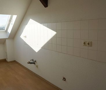 JUNGE PÄRCHEN AUFGEPASST - Dachgeschoss-Wohnung sucht neue Mieter - Photo 3