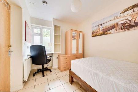 Kent Avenue, Canterbury, CT1 - Photo 3