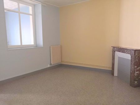 Location Appartement 4 pièces 76m² - Photo 4