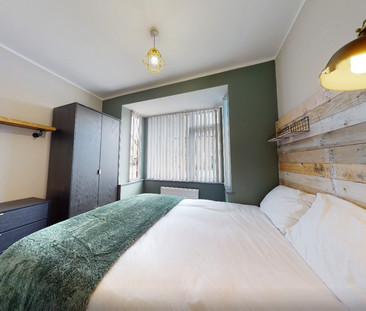 1 bedroom in a house share to rent - Photo 1