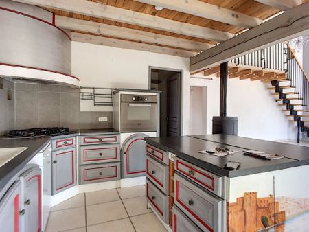 Location Maison 4 pièces 130 m2 à Pia - Photo 3