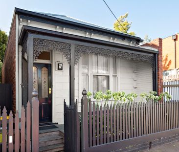 27 The Crofts , Richmond. - Photo 4